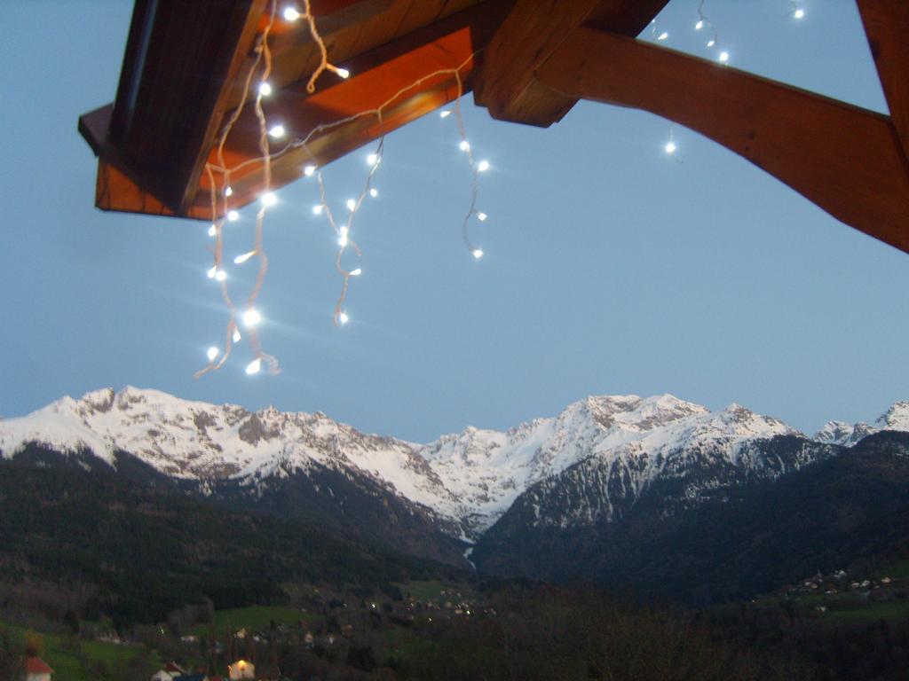 Gite Au Coeur Du Chalet En Belledonne Vers Prapoutel Les 7 Laux Sainte-Agnès Exterior foto